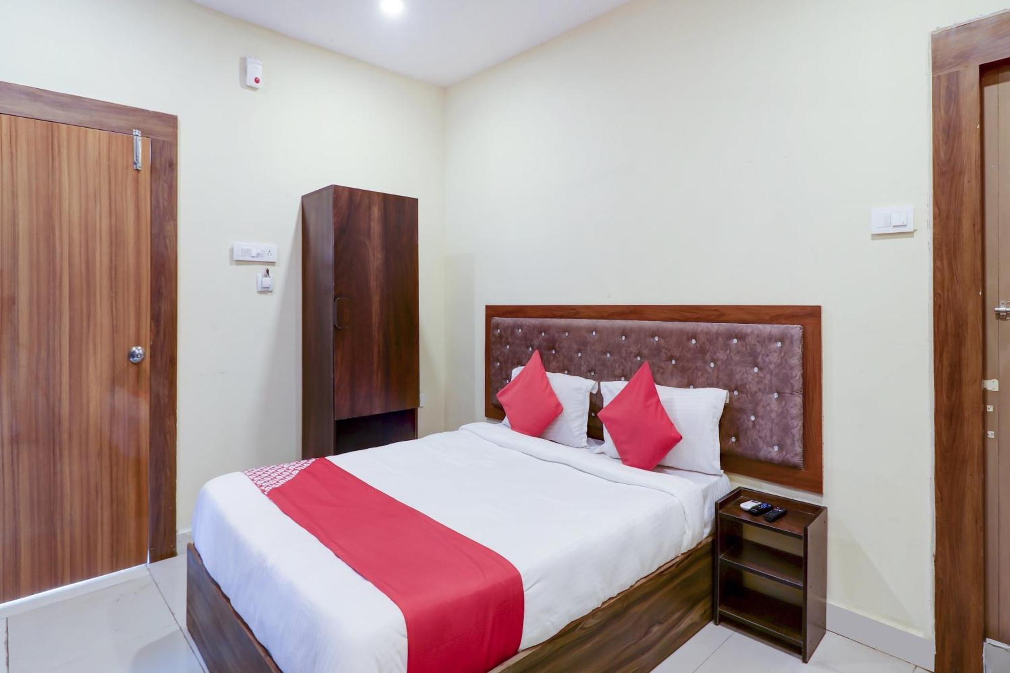 Hotel O Rsquare Elite Sururnagar Buitenkant foto