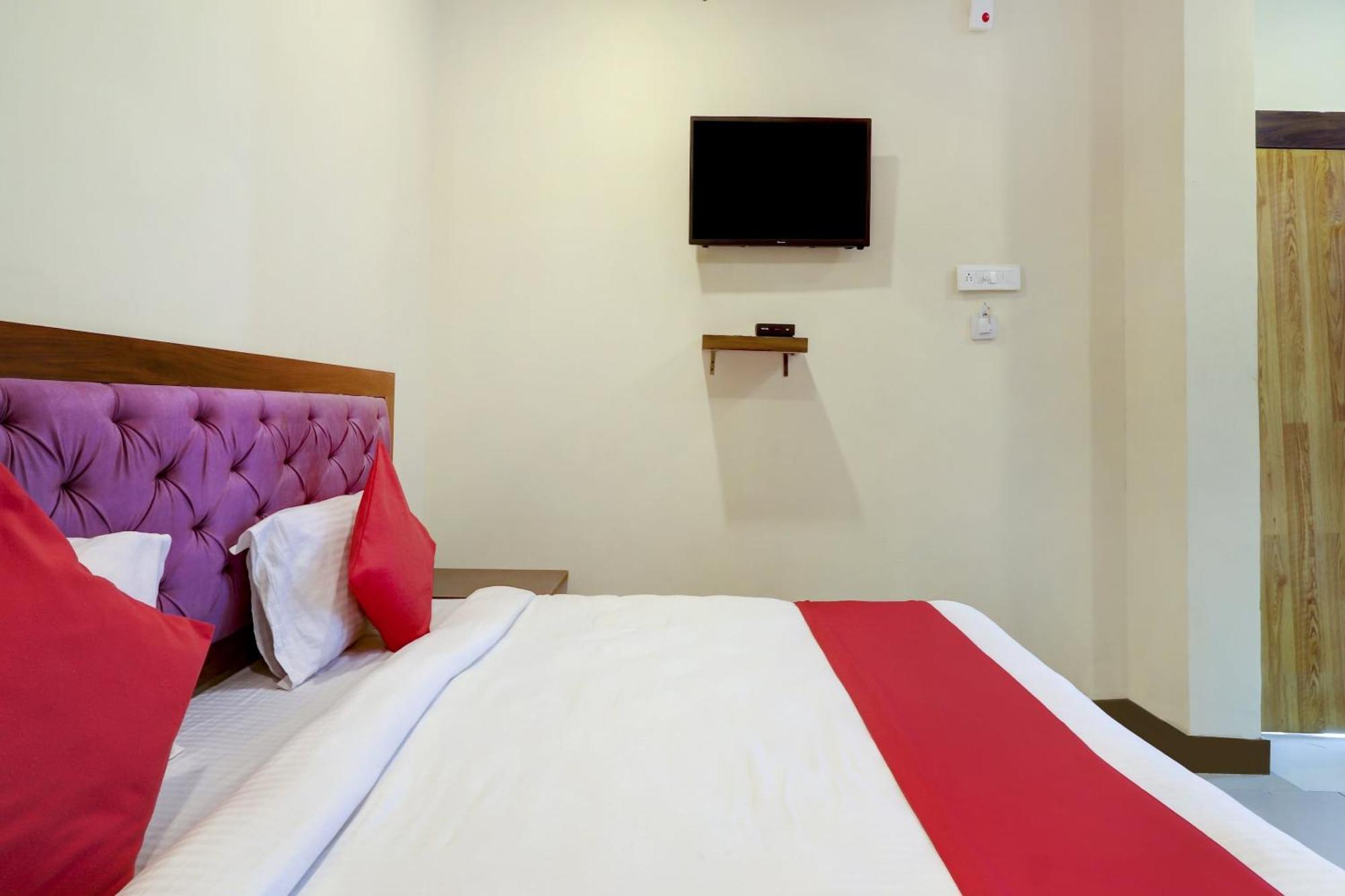 Hotel O Rsquare Elite Sururnagar Buitenkant foto